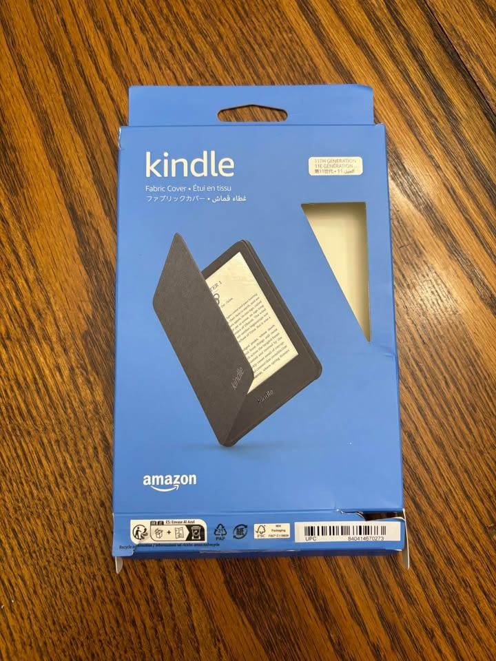 Kindle Basic 11th Gen Fabric Cover Matcha Green (Category: Cases & Sleeves) located in Angeles City. Submitted by snnychn (Listing ID 1468706679, Image 1). Description: Brand new original Amazon cover for Kindle Basic 2022/2024. Lightweight, foldable, with auto wake/sleep. Opened for photos only. Selling as an extra accessory. Inclusions: • Original fabric cover • Original packaging Kindle Basic Matcha 16GB also available separately or as a bundl