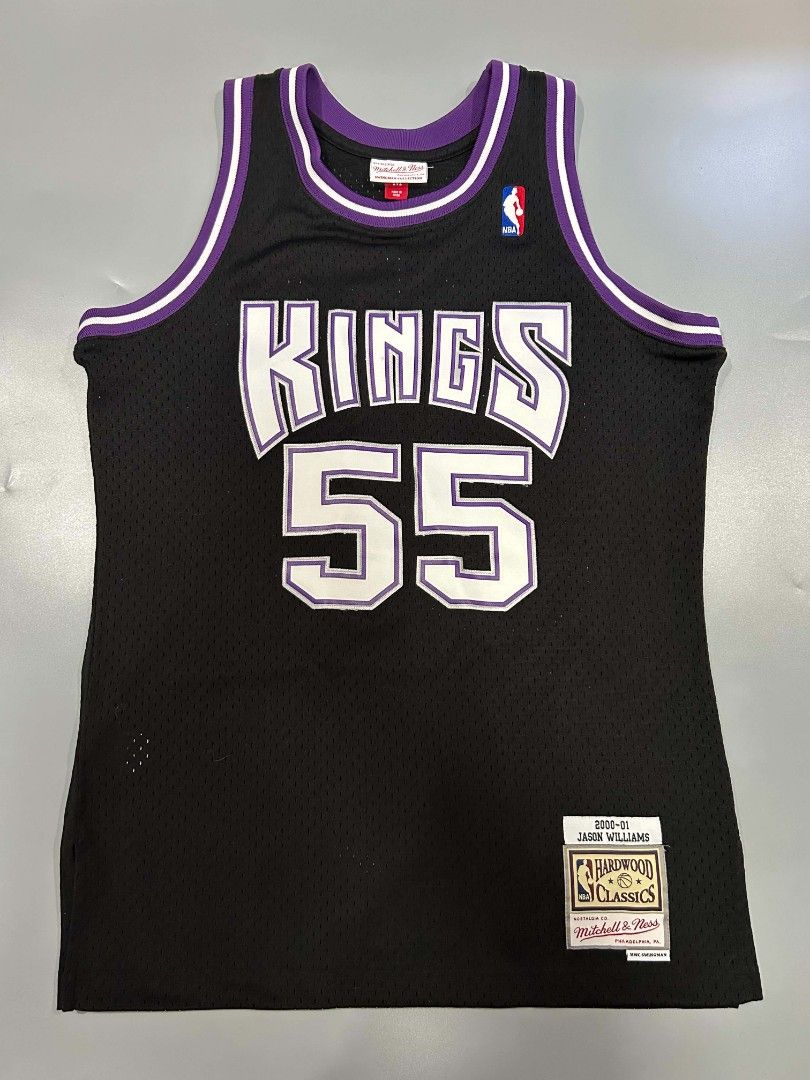 Kings mitchell and Ness jersey williams (Category: Activewear) located in Santa Rosa. Submitted by _ba_mo_si_ (Listing ID 1468522358, Image 1). Description: Plus sf Medium 20.5 width 30 length 3499 plus sf Dm.