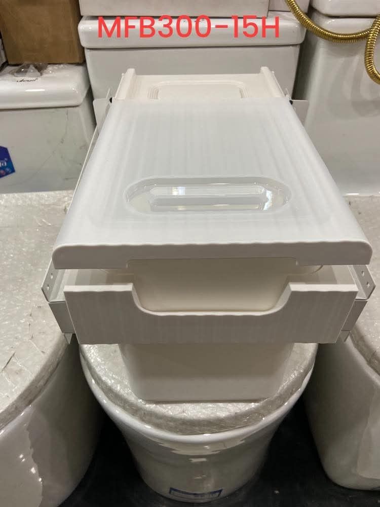 Kitchen Cabinet Pull-Out Rice Bin (Category: Storage Boxes & Baskets) located in Manila. Submitted by homecourtkitchenandbath (Listing ID 1468576684, Image 3). Description: - Brand: Diarkis - Color/Finish: White - Capacity: 15L - Condition: Brand new, Ready to install - Features: Pull-out design for easy cabinet mounting and sliding access, keeps rice dry and protected - Dimensions: W262-268mm x D420mm x H260mm.