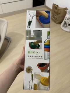 (Category: ) located in . Submitted by teyzhuangzhuang (Listing ID 1468598652, Image 1). Description: .