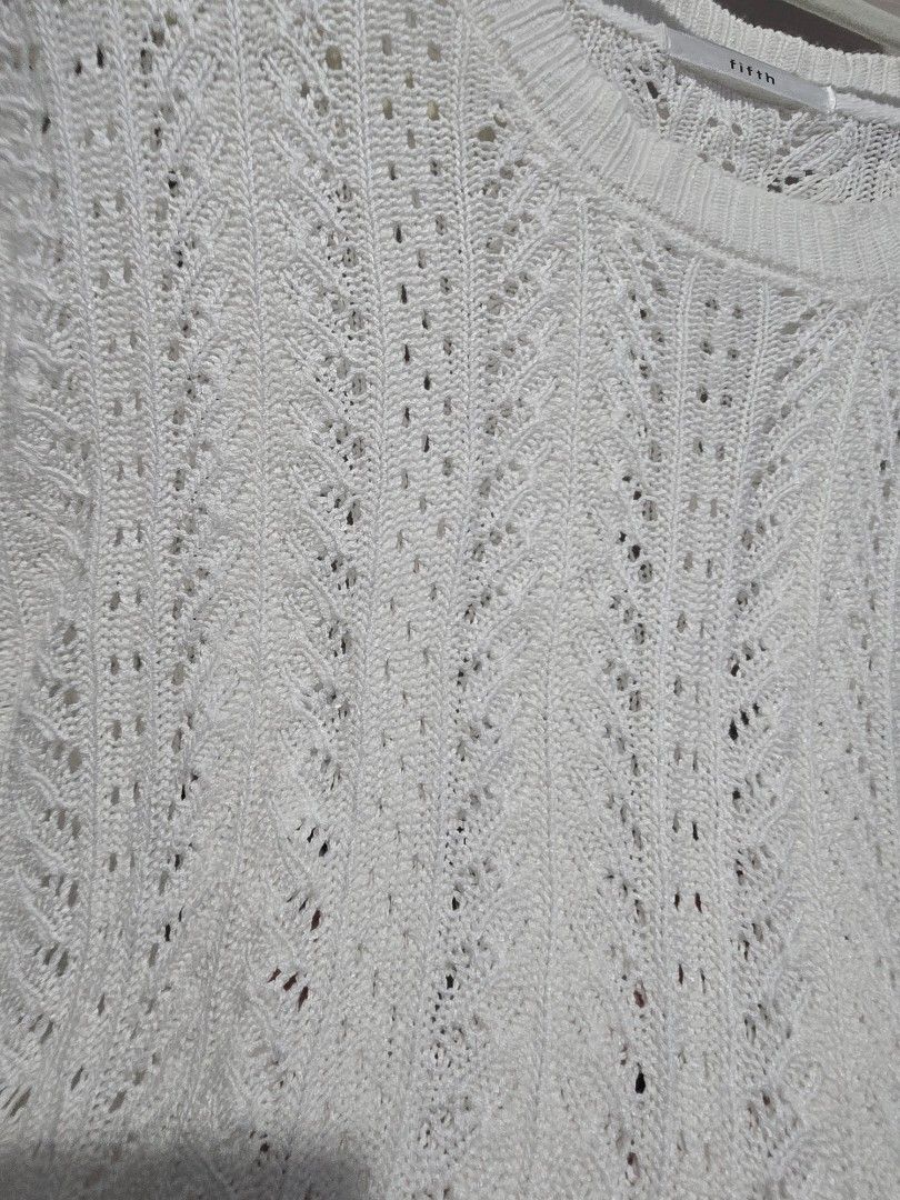 Knitted Eyelet Top (Category: Blouses) located in Quezon City. Submitted by dinesaur (Listing ID 1468690120, Image 2). Description: .