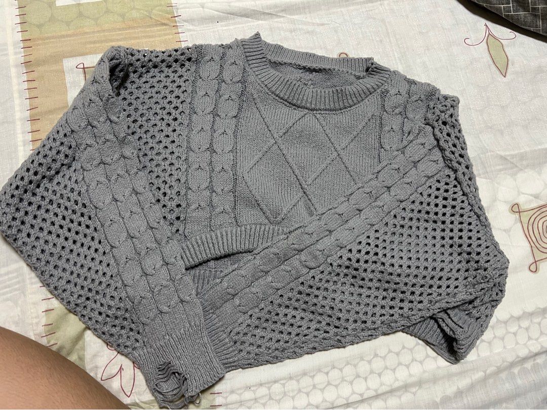 knitted gray distressed thick cropped sweater (Category: Coats, Jackets and Outerwear) located in Candaba. Submitted by prelovedndthrifts (Listing ID 1468516868, Image 1). Description: super thick and high quality xs-s .