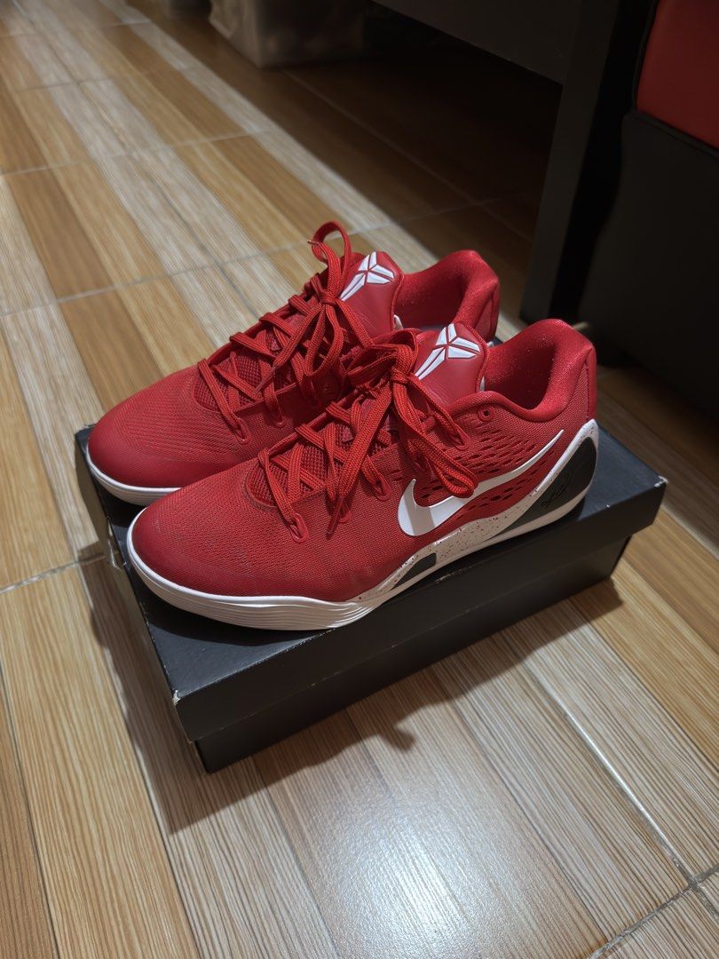 Kobe 9 University Red (Category: Sneakers & Footwear) located in Cainta. Submitted by jonmir (Listing ID 1468564907, Image 3). Description: Kobe 9 Protro “University Red” Sz 9.5 Used (Wooden Courts only) 6,000.