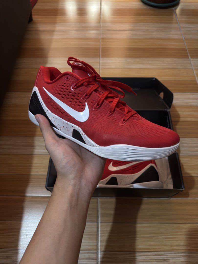 Kobe 9 University Red (Category: Sneakers & Footwear) located in Cainta. Submitted by jonmir (Listing ID 1468564907, Image 1). Description: Kobe 9 Protro “University Red” Sz 9.5 Used (Wooden Courts only) 6,000.