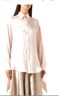 (Category: ) located in . Submitted by designeritems2000 (Listing ID 1468578477, Image 1). Description: .