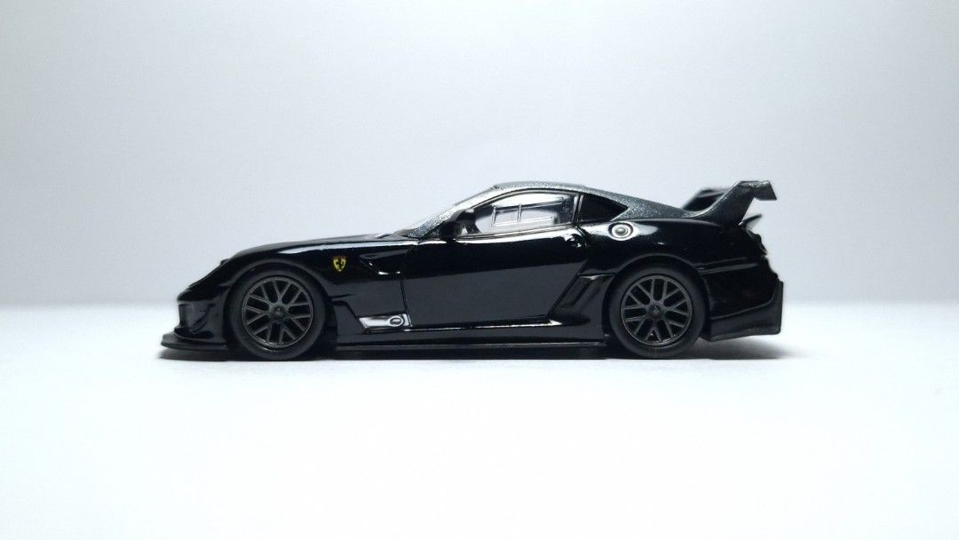 KYOSHO Ferrari 599XX Evo Nero (Category: Vehicle & Diecast Models) located in Manila. Submitted by meyn_time (Listing ID 1468589716, Image 2). Description: Brand: Kyosho Model: Ferrari 599XX Evo Color: Nero Condition: Near-mint (Paint rash) Price: 750 Loc: Makati, Metro Manila DP option now available! message for other inquiries.