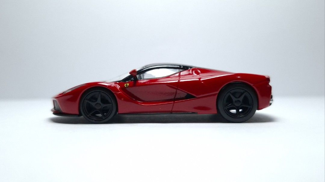 KYOSHO La Ferrari Rosso Corsa (Category: Vehicle & Diecast Models) located in Manila. Submitted by meyn_time (Listing ID 1468588640, Image 2). Description: Brand: Kyosho Model: Ferrari La Ferrari Color: Rosso Corsa Condition: Near-mint (Minor paint rash) Price: 850 Loc: Makati, Metro Manila DP option now available! message for other inquiries.