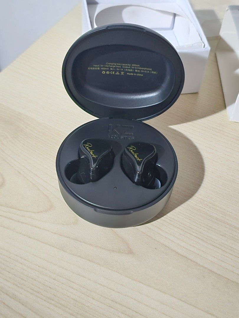 KZ-SKS TWS Wireless Earphones (Category: Earphones) located in Paranaque City. Submitted by mab.villareal (Listing ID 1468528543, Image 2). Description: KZ-SKS wireless earphones in black with charging case and original packaging box. Hybrid technology Bluetooth headset with AAC advanced audio transmission. Brand new. Unused. RFS: overhoarded .