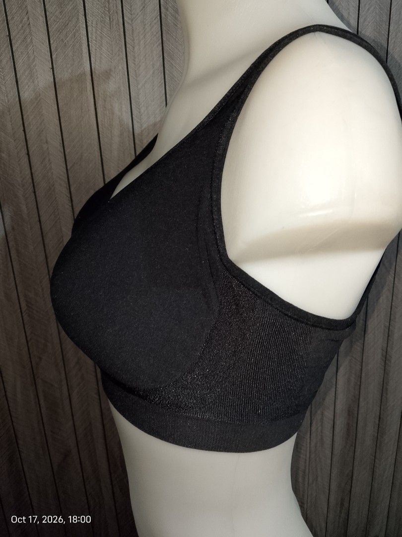 L: Truekind bra padded nonwire (Category: Undergarments & Loungewear) located in Manila. Submitted by truecrystal-1407 (Listing ID 1468595246, Image 2). Description: .