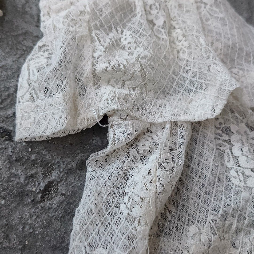 lace tie-front longsleeves (Category: Longsleeves) located in Pasig City. Submitted by justnicz (Listing ID 1468581258, Image 3). Description: fits s-m frame ukay sourced! .