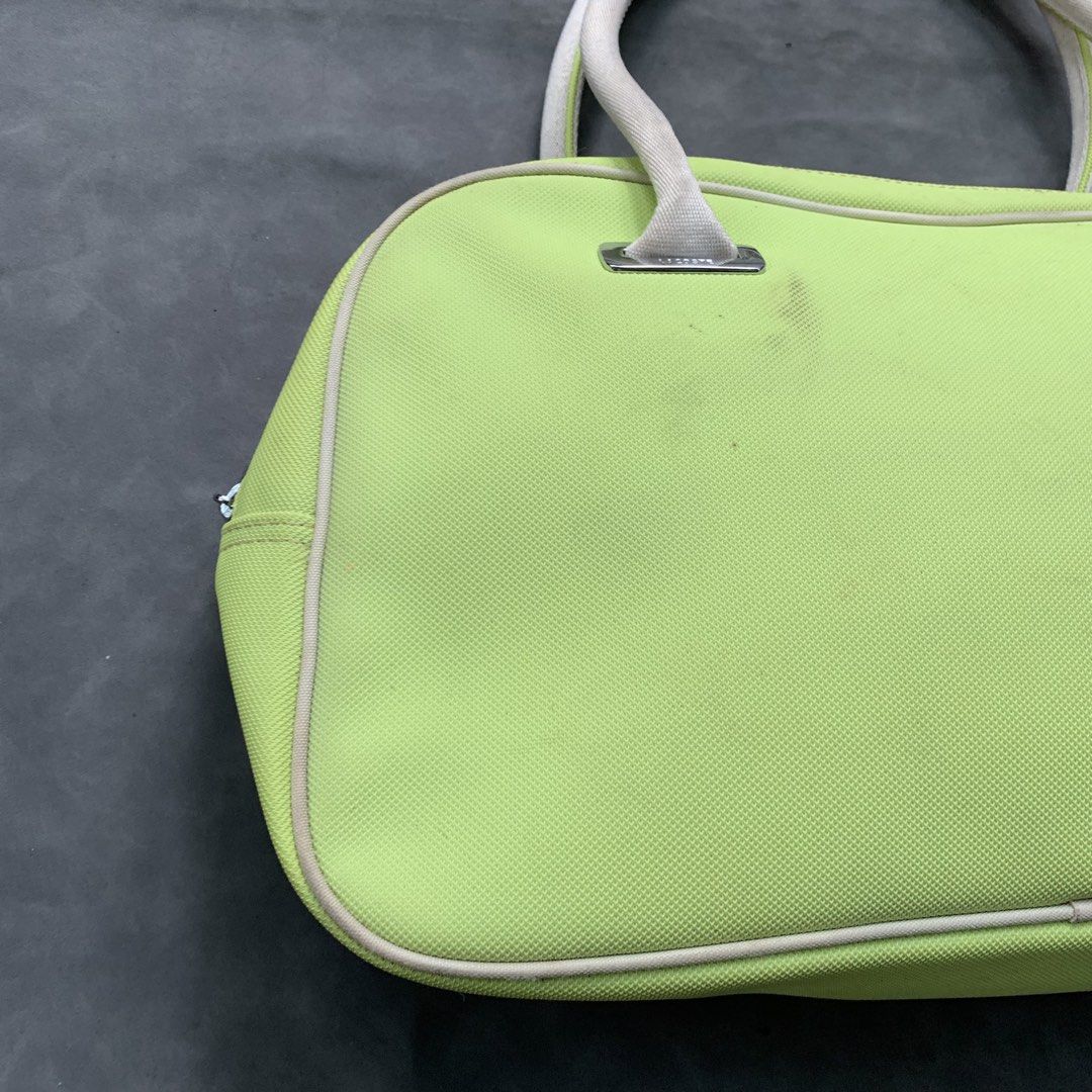 Lacoste Hand Bag Green (Category: Shoulder Bags) located in Manila. Submitted by emmanthrift (Listing ID 1468640532, Image 2). Description: .