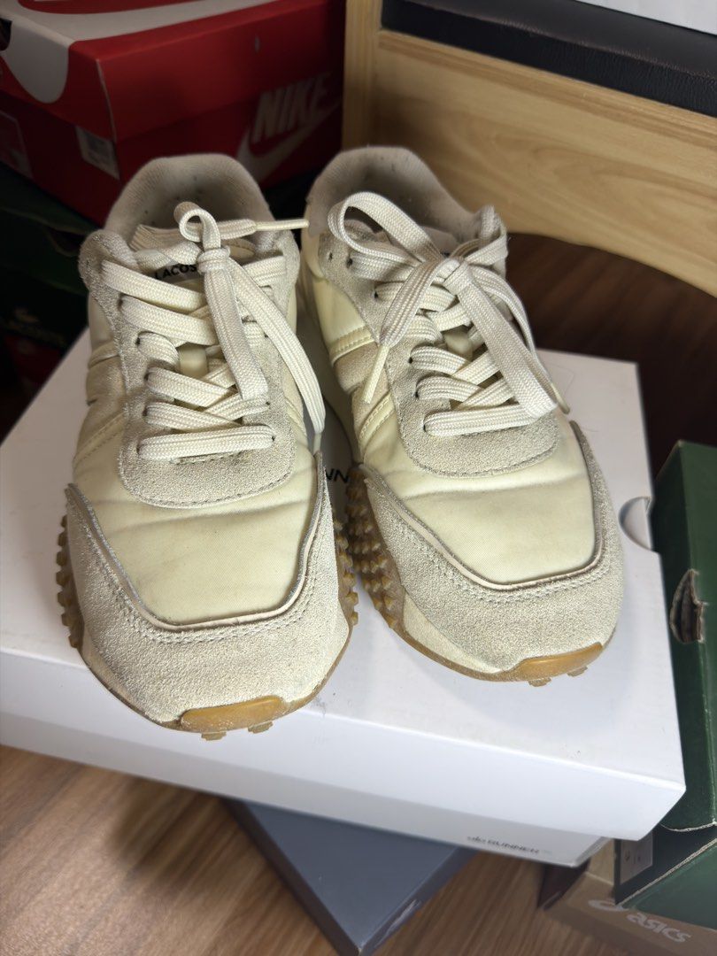 Lacoste L Spin Deluxe (Category: Sneakers) located in Mabalacat. Submitted by madsnicdao (Listing ID 1468581740, Image 2). Description: .