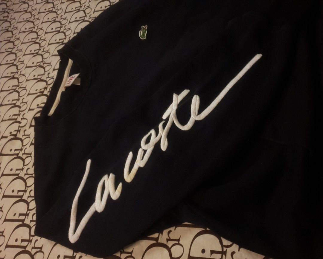 Lacoste Live sweater sleeve script embroidered (Category: Coats, Jackets and Outerwear) located in San Fernando. Submitted by retro.district. (Listing ID 1468708862, Image 3). Description: - Lacoste Live sweater sleeve script embroidered - Size: Medium (24x27) - Condition: Excellent - No issue - Color Rate: 9.5/10.