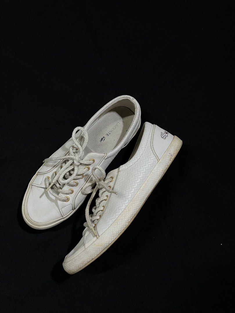 Lacoste trampki lancelle (Category: Sneakers) located in Quezon City. Submitted by headline. (Listing ID 1468672580, Image 2). Description: LACOSTE SHOES LEATHER WHITE 4UK/6US FOR WOMEN NEED CLEAN BUT EXCELLENT CONDITION FOR ONLY:650php +SHIPPING FEE.