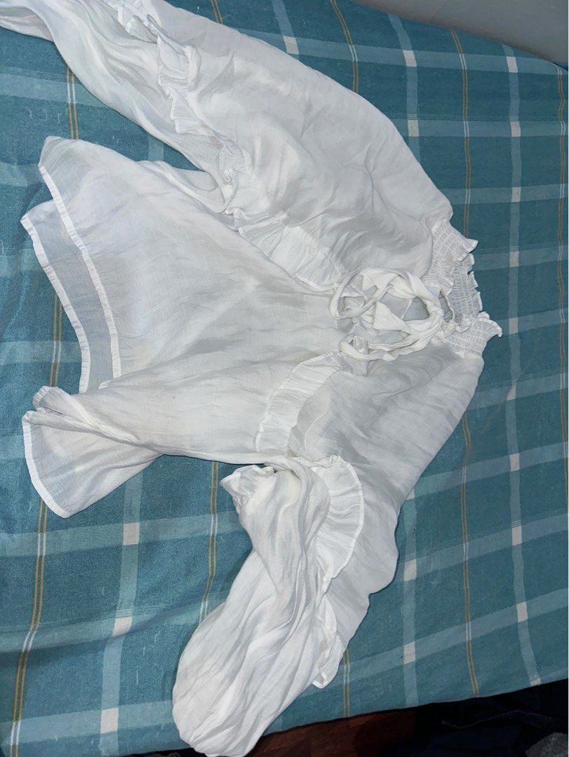 LARGE - PLUS SIZE (Category: Shirts) located in Manila. Submitted by chingggg_storm (Listing ID 1468605526, Image 3). Description: all large-plus size, personal owned, for decluttering..