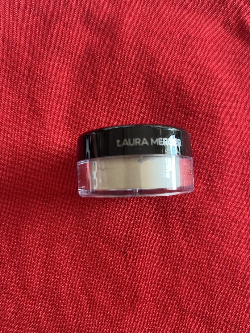 LAURA MERCIER SET (Category: Makeup) located in Manila. Submitted by luxeclassyshop (Listing ID 1468585823, Image 3). Description: Original 5g translucent powder 1g caviar stick eyecolour STRAPLESS.