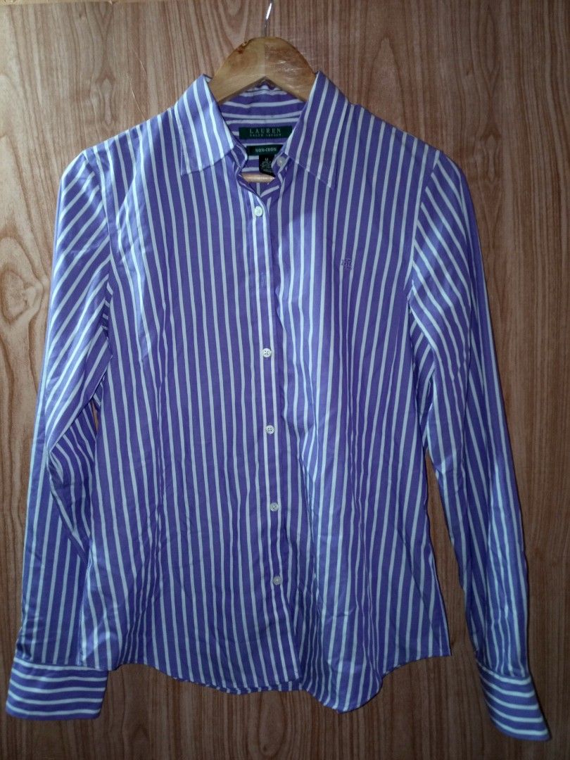 Lauren Ralph (Category: Tshirts & Polo Shirts ) located in Siquijor. Submitted by jallthi4_12345 (Listing ID 1468642148, Image 1). Description: 19 Width 28 length NO issue JNT EXPRESS courier MOP- GCASH.