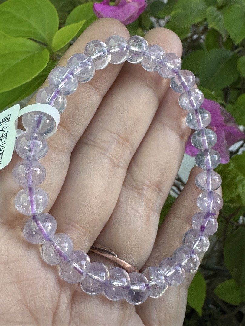 LAVANDER MOONQUARTZ BRACELET 🍍 B5_JC002 (Category: Bracelets) located in Bulacan. Submitted by selling_low_by_bella_ben (Listing ID 1468605931, Image 2). Description: LAVANDER MOONQUARTZ 🍍 B5_JC002 🏷️ 580 7+ mm bead 16 cm wrists.