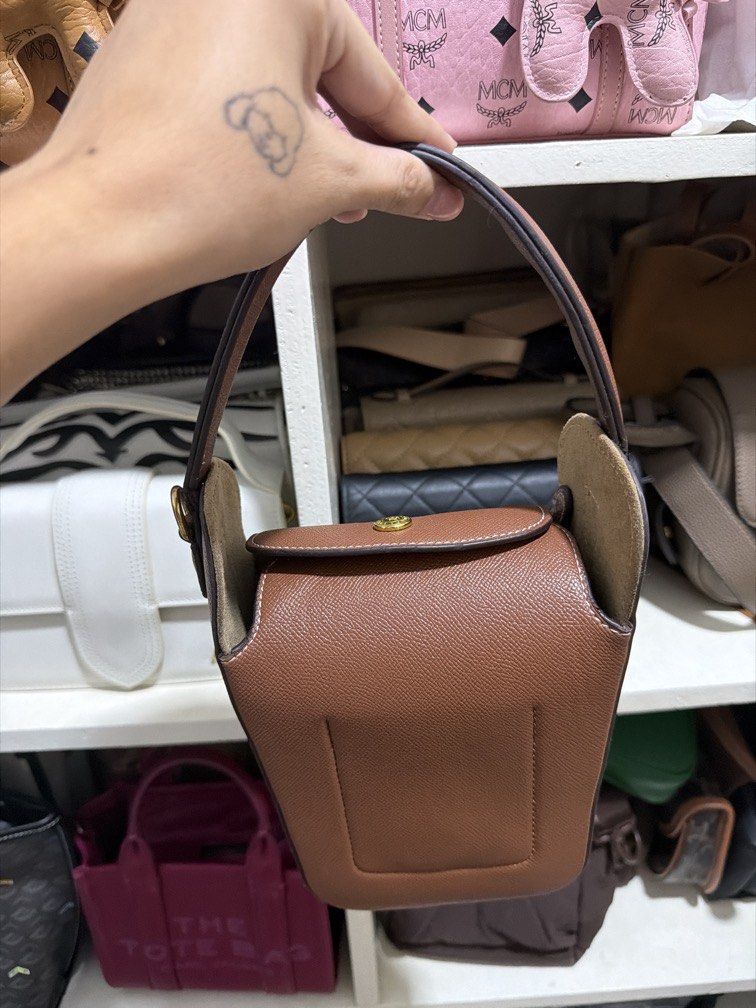 LC Popcorn (Category: Cross-body Bags) located in Pasig City. Submitted by rashamd (Listing ID 1468632445, Image 2). Description: 📌NOT OG BOUGHT ORANGE APP 📌TOPGRADE.
