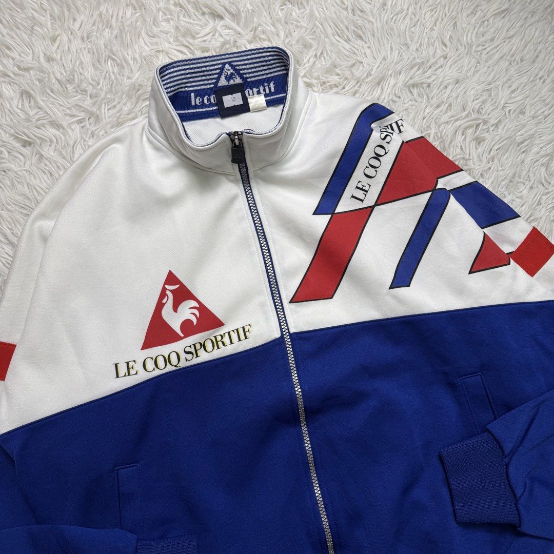 Le Coq sportif (Category: Coats, Jackets and Outerwear) located in Baguio. Submitted by sellingtonshop (Listing ID 1468523505, Image 3). Description: t12. vintage Le Coq Sportif tricolor track jacket Size: L Dimes: 27*25 Condition: good as new Issue: none Mine: 580 Steal: 680 Grab: 780.