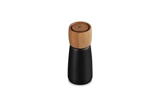 (Category: ) located in . Submitted by press2buy.sg (Listing ID 1468598802, Image 1). Description: .