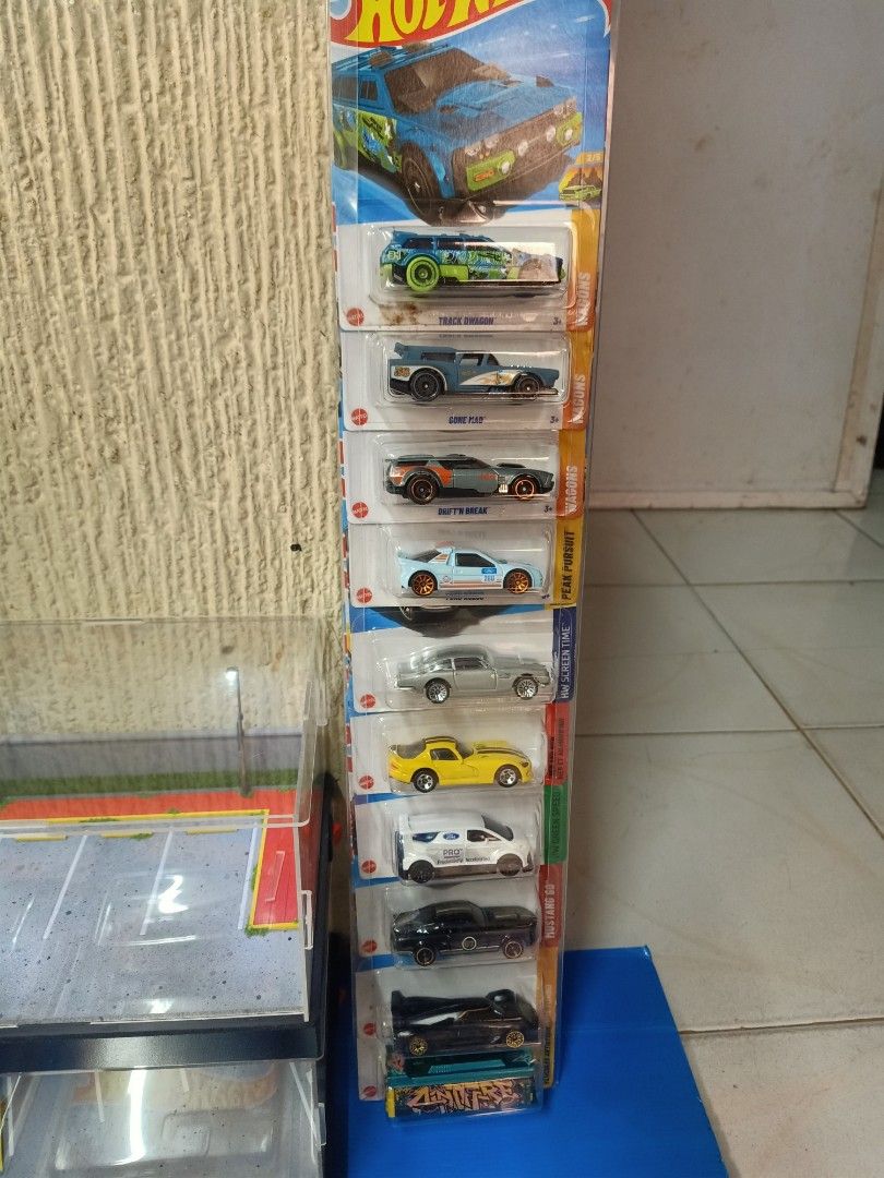 LEGIT HOT WHEELS AND PARKING DIORAMA (Category: Kids Toys) located in Caloocan City. Submitted by ryanpaulpalomado12 (Listing ID 1468711090, Image 3). Description: "QUIT NAPO" +FOR SALE+ P9,500 TAKE ALL MY HOTWHEELS COLLECTIONS *41 PCS KASAMA NA SA BILANG YUNG 5PACK ISANG BILANG LANG *2PCS PARKING DIORMA WITH LIGHTS NAKA ACRYLIC COVER NAPO.. *8PCS PROTECTOR *3PCS ORGANIZER CARD HOLDER GOOD AS NEW LAHAT AT MINT PM/DM LANG PO MGA BOSS LOCATION : TA