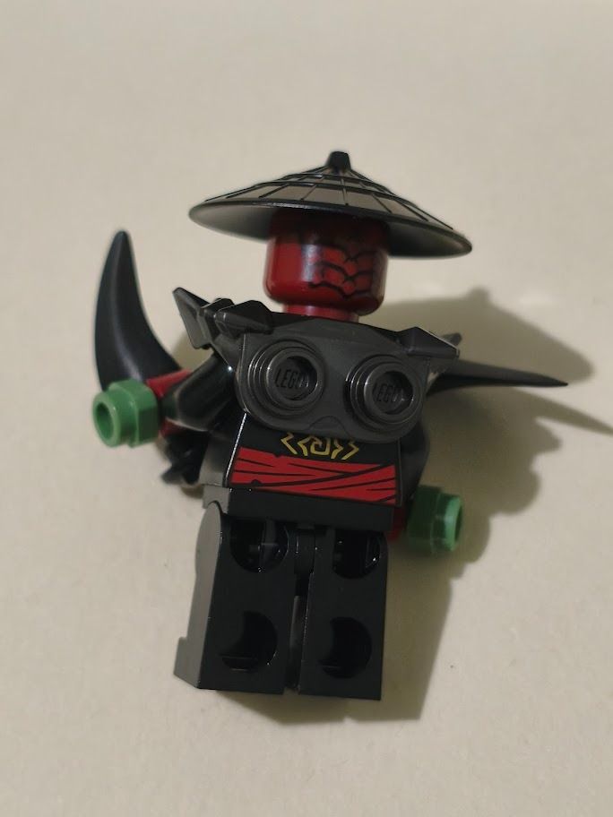 LEGO Ninjago DRIX Minifigure (Category: Lego & Building Sets) located in Manila. Submitted by monomained (Listing ID 1468603903, Image 2). Description: As is. x Shipping via Lalamove / J&T..