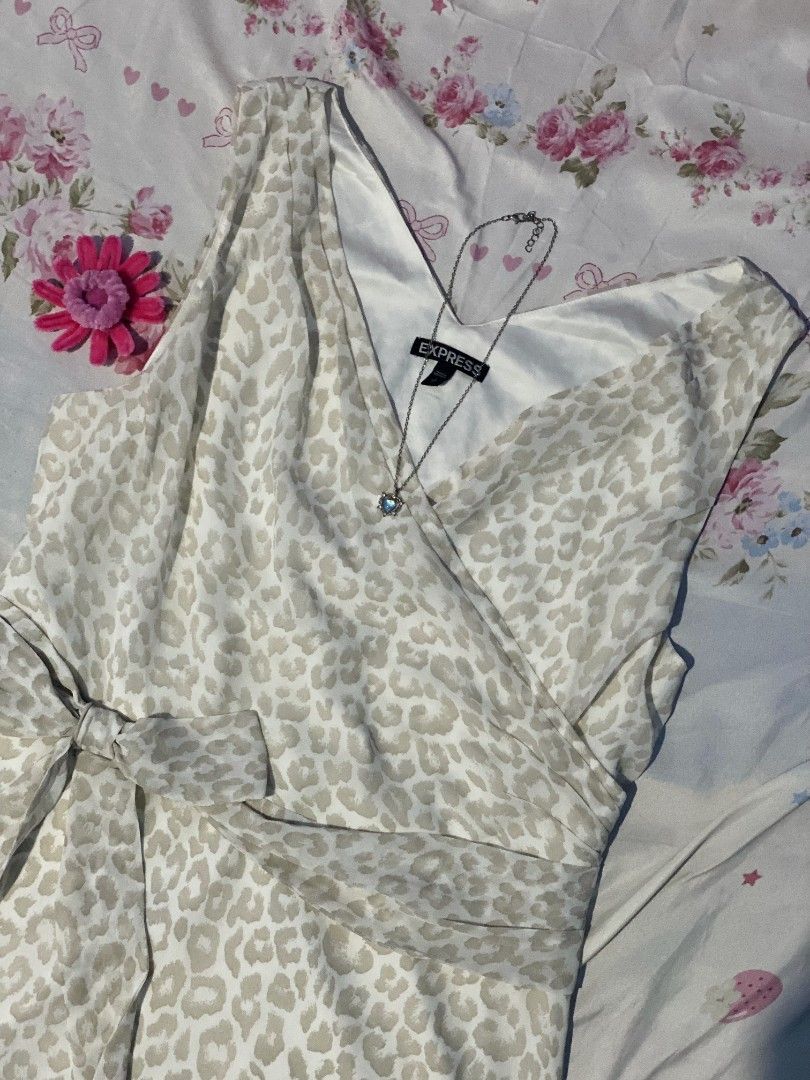 leopard top | gyaru not liz lisa axes femme, Fesyen Wanita, Pakaian ...