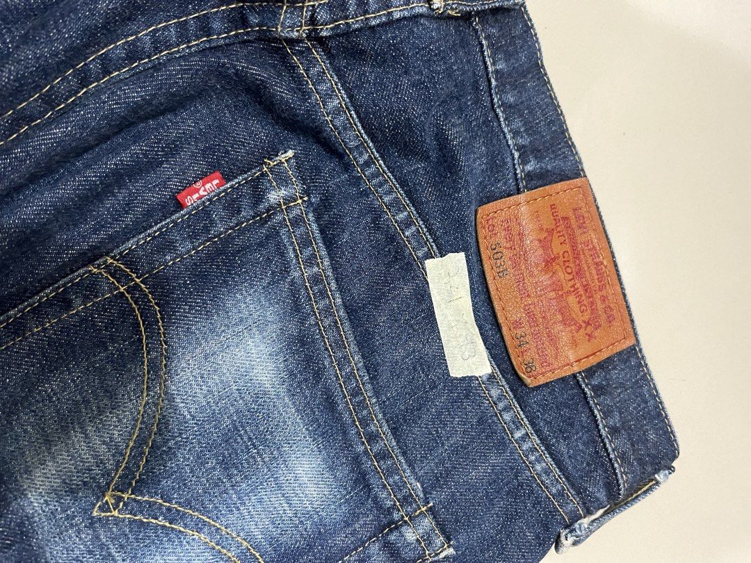 Levi's 503B Jeans Dark Wash Size 34 (Category: Jeans) located in Manila. Submitted by an0_na (Listing ID 1468682397, Image 2). Description: - Brand: Levi's 503B Made in Japan Selvedge - Wash: Dark wash - Size: 34 waist - Fit: Classic straight leg - Details: Red tab on back pocket, genuine leather waistband patch, and selvedge denim interior detailing - Condition: Excellent, well-maintained - Mode of Payment: GCash or bank transfer - Shipping: Via