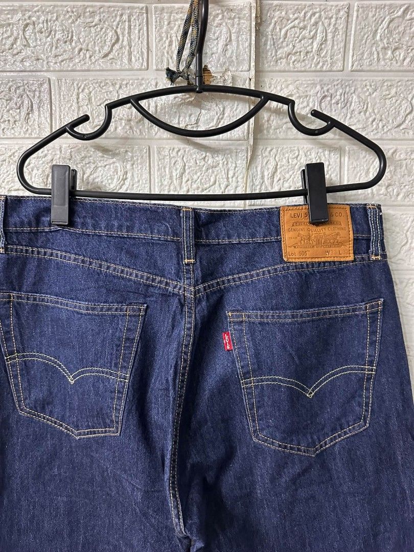 LEVIS 505 performance Premium big E (Category: Jeans) located in Bacoor. Submitted by arlenelamery (Listing ID 1468640324, Image 3). Description: LEVIS 505 PERFORMANCE PREMIUM BIG E DENIM PANTS AUTHENTIC BRANDNEW CONDITION NO ISSUE SIZE 33 ON TAG SIZE ACTUAL VIA TAPE MEASURE W33-34 L41 HEM 8 PRICE 1450 + SF PM MODE OF PAYMENT TRU GCASH LOC CAVITE.