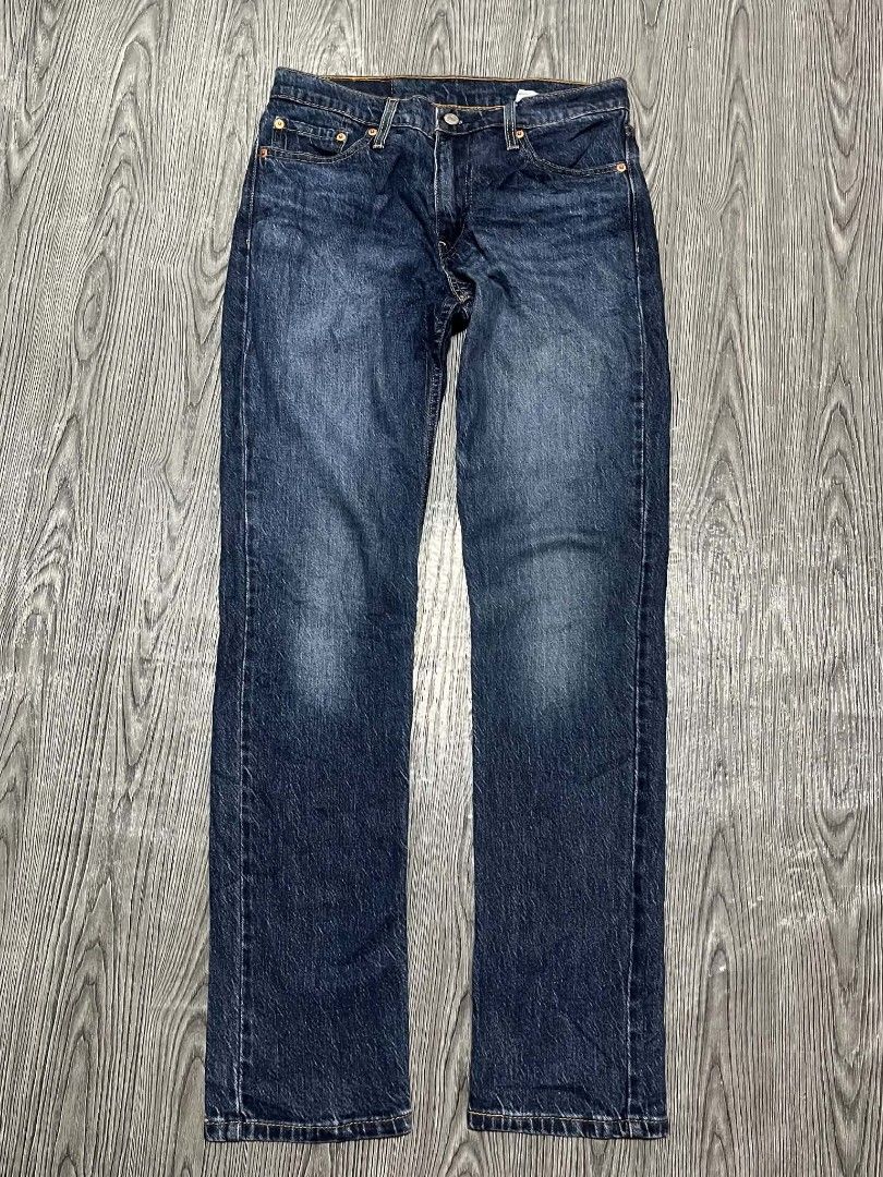 Levis 511 (Category: Jeans) located in Danao, Cebu. Submitted by 6000thrifts.ph (Listing ID 1468529521, Image 2). Description: Levis 511 🔥 Size 30 Actual Size Waistline 30-34 Length 42 Leg Opening Hem 7.5 Good Excellent Condition Color rate 9/10 No issue Pm for the price 💰.