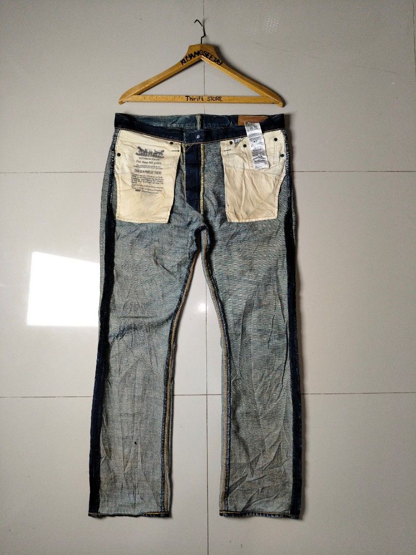 Levis 513 Leather Patch ( Authentic ) (Category: Jeans) located in Ilagan. Submitted by goodsanddeals-a73c28 (Listing ID 1468591932, Image 3). Description: ▪️Excellent ▪️Weistline : 34-36 ▪️Length : 42 ▪️Hem : 8.