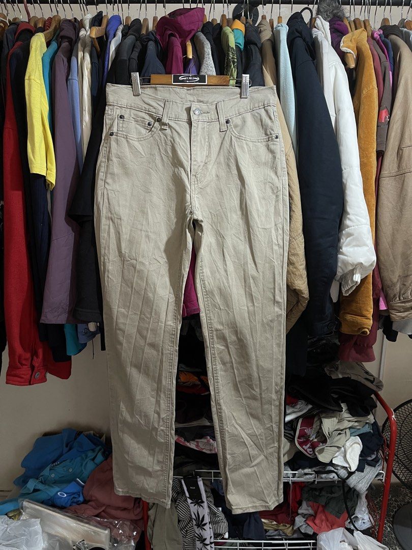 Levis 541™ Athletic Taper Men's Jeans (Category: Jeans) located in Cabuyao City. Submitted by jeirussamson897 (Listing ID 1468509796, Image 3). Description: Levis 541™ Athletic Taper Men's Jeans 30x30 ontag 30-32 waistline 41.5 length excellent condition needwash 9/10 799+sf.