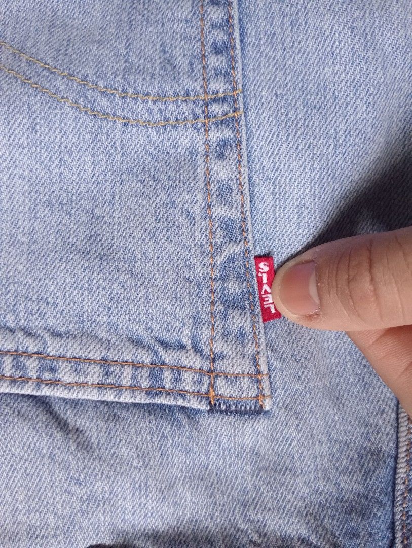 Levi's 568 (Category: Jeans) located in Quezon City. Submitted by wet_boots (Listing ID 1468546347, Image 3). Description: Levi's 568 Size 34x32 Brand new with tag ₱3,800+sf.