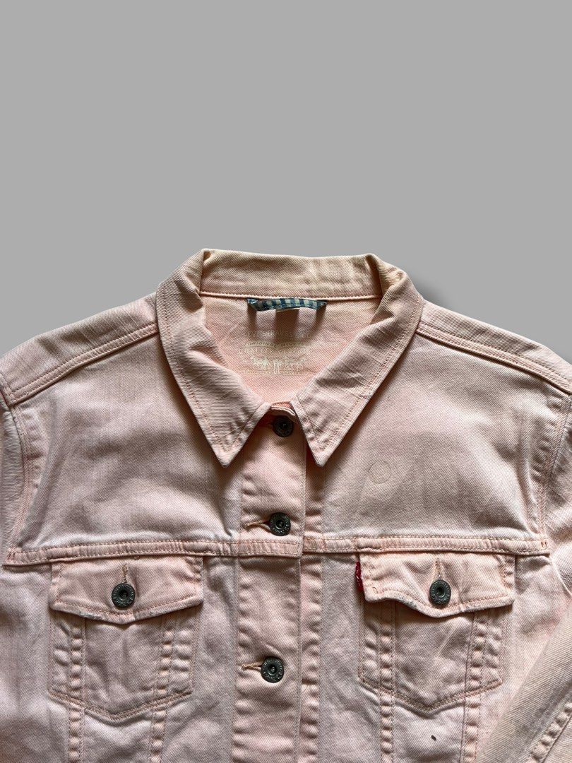 Levi's Denim Jacket (Baby Pink) (Category: Coats, Jackets and Outerwear) located in Cebu City. Submitted by dip.thrift (Listing ID 1468536065, Image 3). Description: Levi's Denim Jacket (Baby Pink) ▫️Complete Tags ▫️Medium (22x23.5) ▫️Issue: Needs Wash Only ▫️Color Rate: 10/10 ▫️Condition: 9.5/10 -Color may vary due to it's lighting .