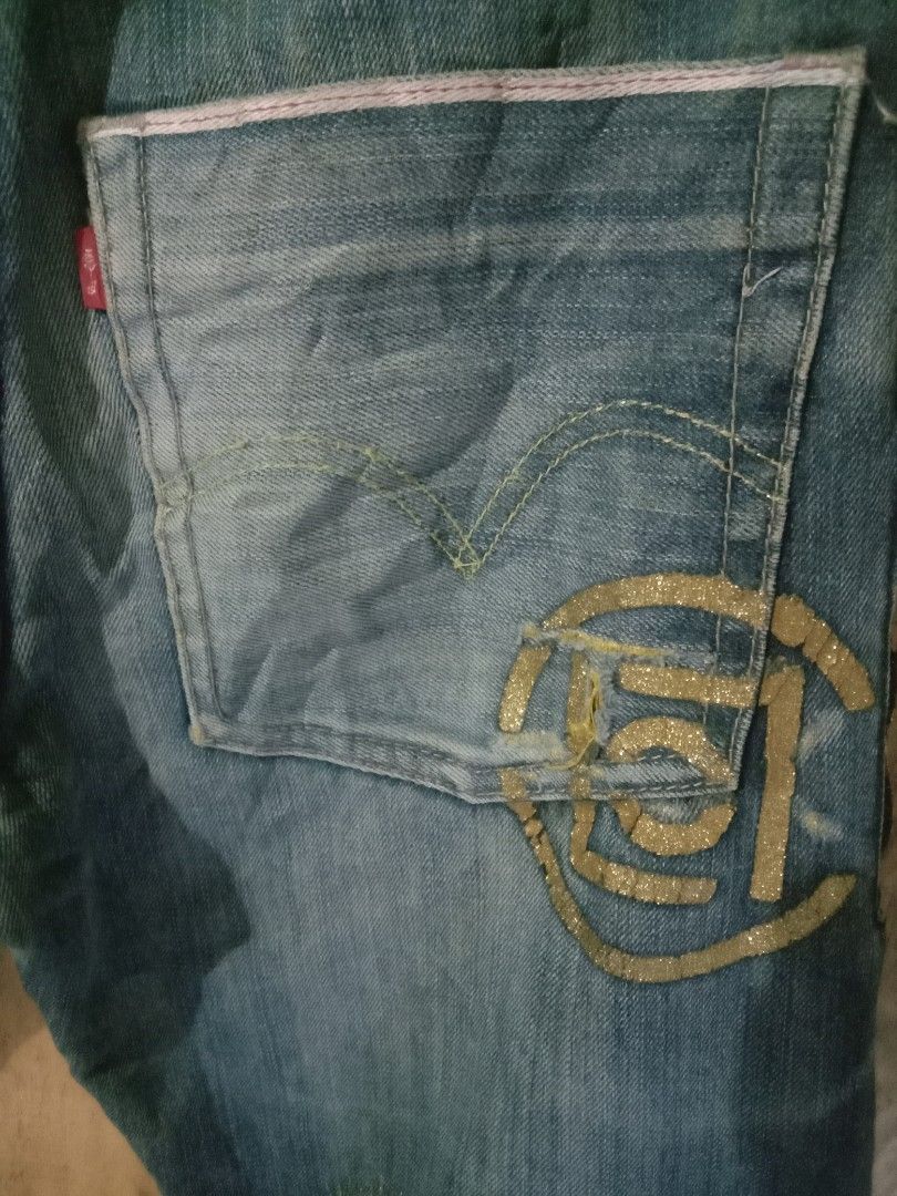 Levis Japan x Clot jeans (Category: Jeans) located in Baguio. Submitted by oliviapreloved100620 (Listing ID 1468529987, Image 3). Description: cut-of tags and patch that why selling low Size 30.