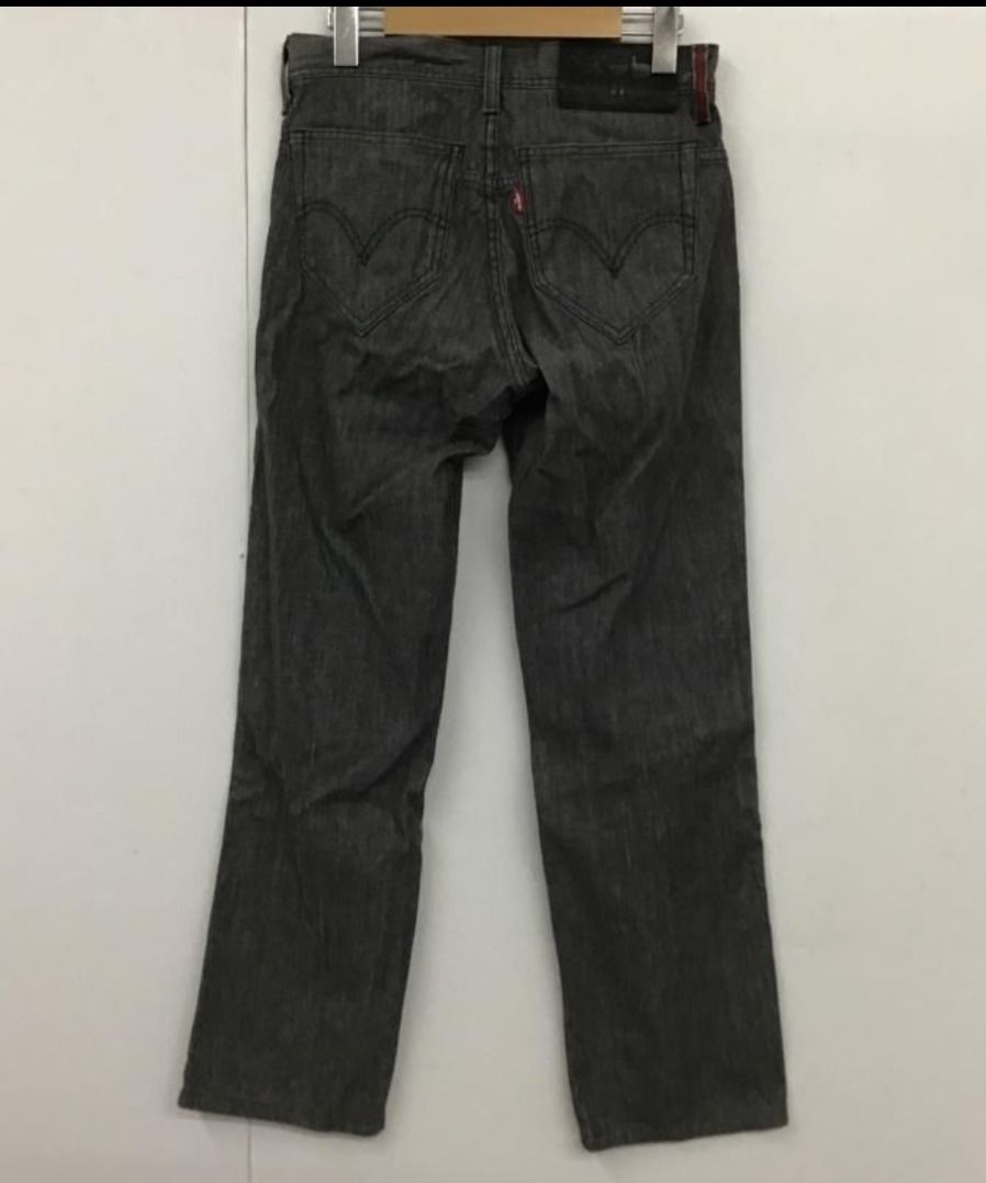 Levis vintage dated 2004. Authentic/Legit!!! (Category: Jeans) located in Dimiao. Submitted by knsclothingapparel_2025 (Listing ID 1468617118, Image 1). Description: Levis vintage dated 2004 in tags. 30-32 waistline dimension, no pinholes and discoloration or scratch nakatambak sa storage box need wash. Dm for more details!!!.