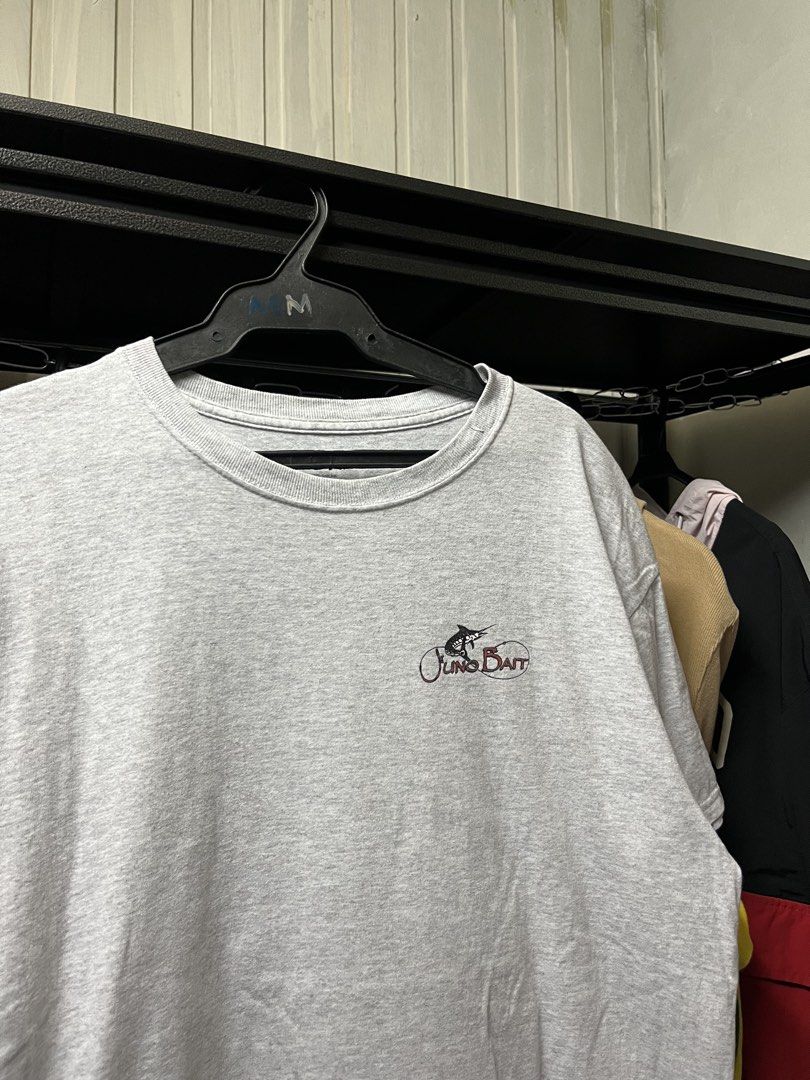 Light Gray Crewneck Random Graphic (Category: Tshirts & Polo Shirts ) located in Muntinlupa City. Submitted by ninenine.collective (Listing ID 1468500732, Image 2). Description: Light Gray Crewneck Random Graphic 22.5/29.