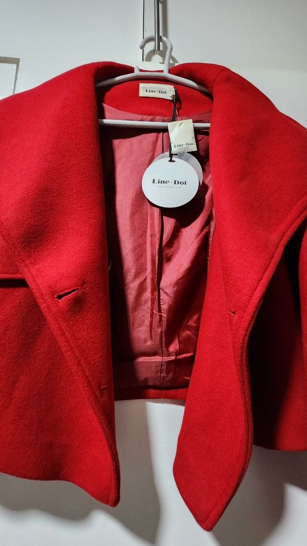Line + Dot Red Wool Crop Jacket Coat (Category: Coats, Jackets and Outerwear) located in Taytay. Submitted by luxebagcray (Listing ID 1468594442, Image 2). Description: - Brand: Line + Dot (still has original tags) - Color: Vibrant bright red - Material: Premium wool blend with smooth, silky inner lining - Design: Oversized lapel collar and chic tortoiseshell front buttons - Fit: Structured, trendy boxy fit in a short, cropped length - Condition:
