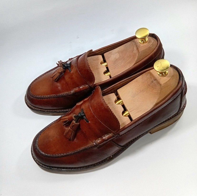 Loafer Tassel DFD Soda (Category: Casual Shoes) located in Cagayan de Oro. Submitted by zarelthrift (Listing ID 1468617562, Image 1). Description: FREE SHIPPING Items are limited only. Loafer Tassel DFD Soda US 6/ 24cm Lightly Used Condition.