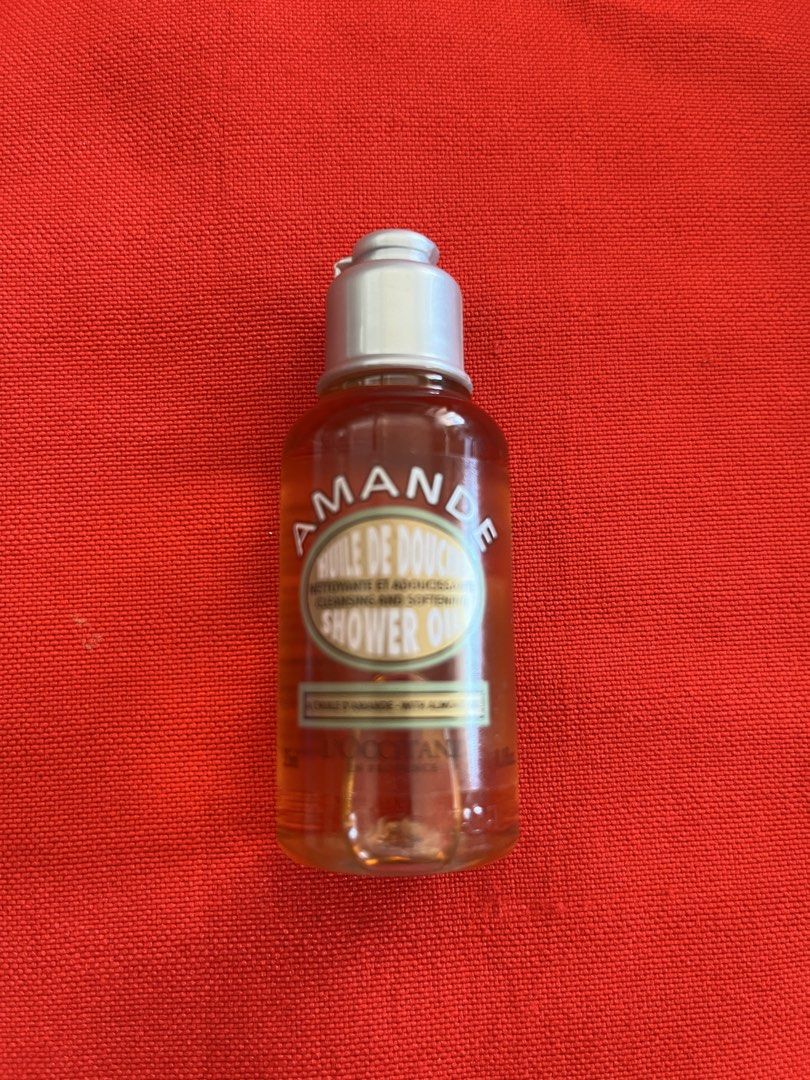 L’OCCITANE SHOWER OIL 35ml (Category: Face Care) located in Manila. Submitted by luxeclassyshop (Listing ID 1468569294, Image 1). Description: NO BOX L’OCCITANE SHOWER OIL Size 35ml Original .