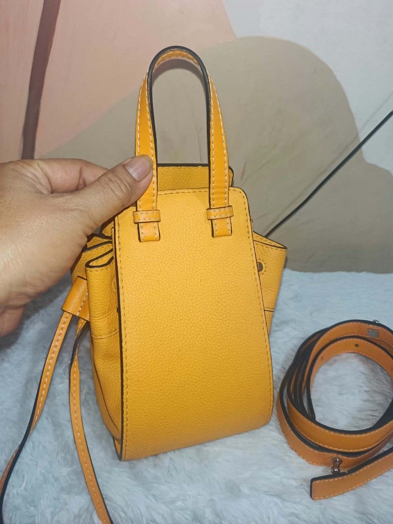 LOEWE NWT HAMMOCK MINI YELLOW LEATHER 2 WAY (Category: Luxury Bags & Wallets) located in Legazpi City. Submitted by paul-galvez420. (Listing ID 1468550395, Image 3). Description: LOEWE NWT HAMMOCK MINI LEATHER YELLOW 2 WAY GOOD AS NEW NO ISSUE.