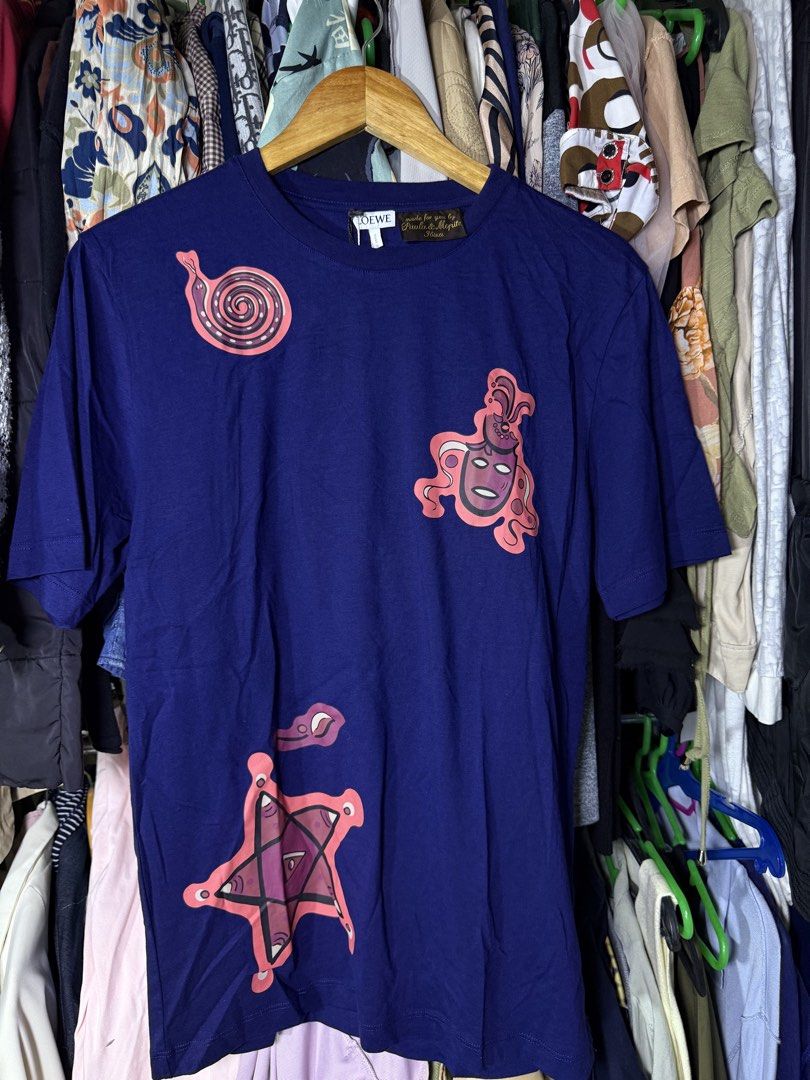 Loewe Paula & Mopitz ibiza shirt (Category: Tshirts & Polo Shirts ) located in Quezon City. Submitted by dailyfits08 (Listing ID 1468678377, Image 3). Description: Loewe Paula & Mopitz ibiza Size xs 19x27 Brandnew.