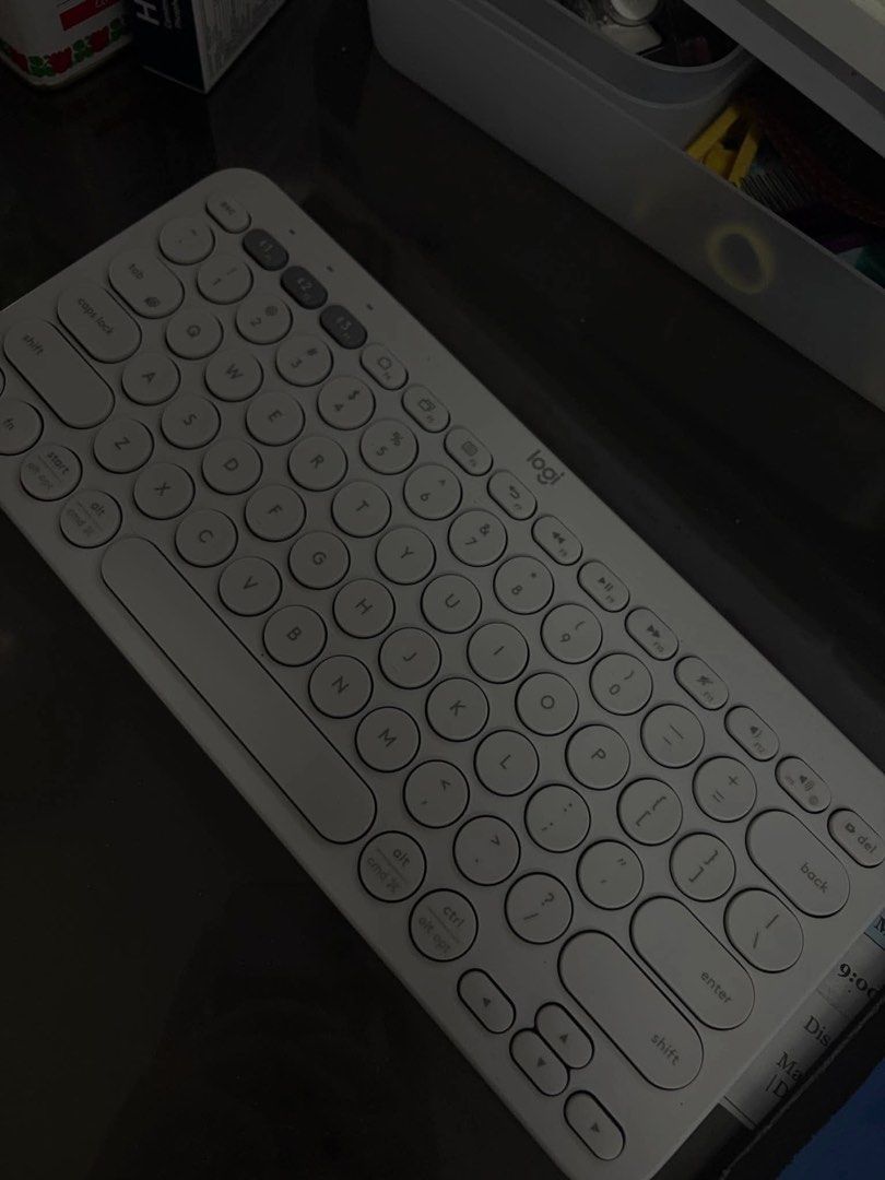 Logitech K380 Bluetooth Wireless Keyboard Off White (Category: Computer Keyboard) located in Manila. Submitted by sleiy.declutter (Listing ID 1468546699, Image 1). Description: - Model: Logitech K380 Multi-Device Bluetooth Keyboard - Color: Clean white with stylish round keys - Compatibility: Easily pairs with phones, tablets, and computers - Design: Ultra-compact, portable layout - Power: Uses standard batteries - Condition: Well-maintained, min