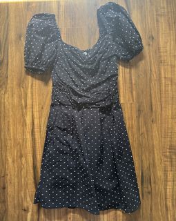 (Category: ) located in . Submitted by xoxovintage98 (Listing ID 1468556087, Image 1). Description: .