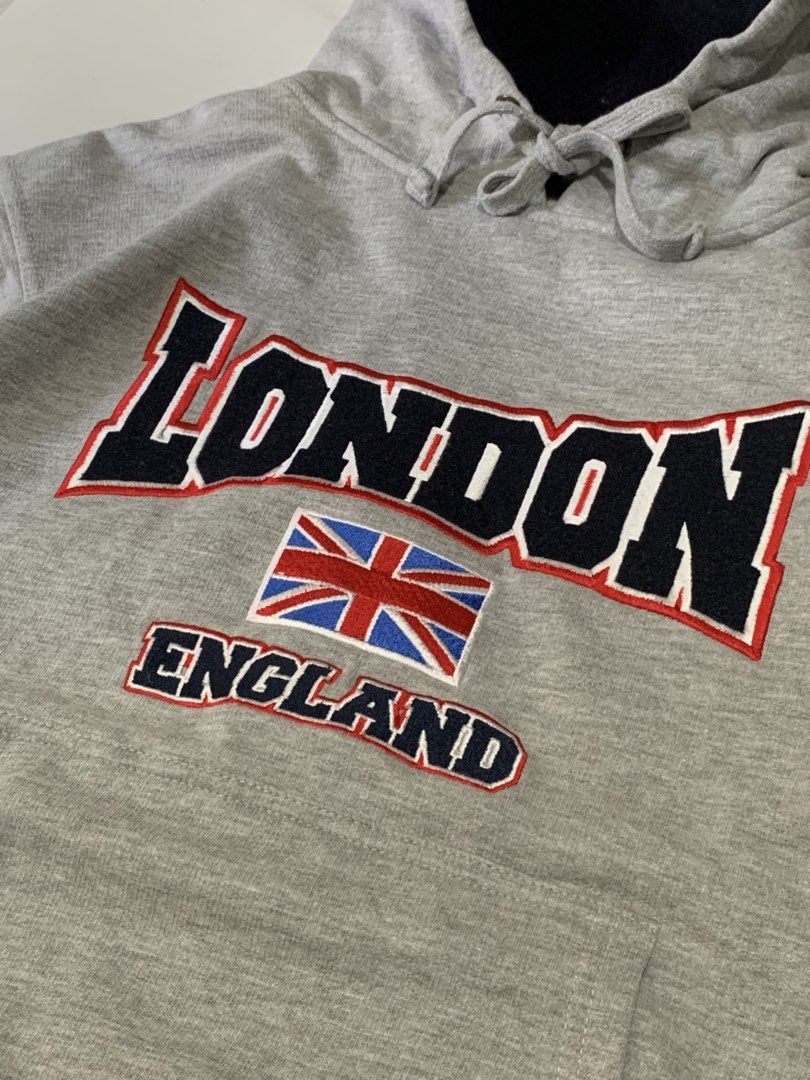 London England pull over hoodie (Category: Hoodies) located in Angeles City. Submitted by badillajel81176 (Listing ID 1468526976, Image 3). Description: WTS –London England pullover hoodie 📏 Size: Tag size “Large “ 📏 Measurements: Width : 20.6 Length: 26.2 💢Issue- no issue ✨ Condition: 10/10 🟦 Color Rate:10/10 📍 Pampanga Angeles City 📦 Shipping available nationwide.