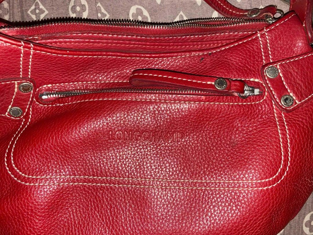 Longchamp 2000s Red Pebbled Leather Shoulder Bag (Category: Shoulder Bags) located in Laur. Submitted by itzeco999 (Listing ID 1468586041, Image 3). Description: 699 ONLY PLUS SHIP ISSUE NASA PIC NUEVA ECIJA LOC #salemate.