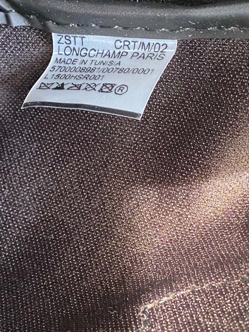 Longchamp mini (Category: Luxury Bags & Wallets) located in Dagupan City. Submitted by retro.plug (Listing ID 1468709009, Image 3). Description: .