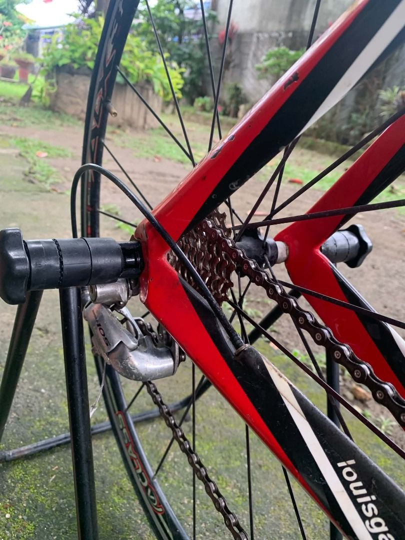 Louis Garneau Mer-ex (Category: Bicycles) located in Caloocan City. Submitted by decs12 (Listing ID 1468641582, Image 3). Description: - Brand/Model: Louis Garneau road bike frame (Licensed product of Louis Garneau Quebec Louis Garneau LGS-MER EX 2009 P25000 Negotiable * Full LG 12K Carbon frame * LG Carbon fork * Triathlon / Time Trial aero frame * Vision Pro Integrated Sloping Wing cockpit * Shimano 105 drivetrain * Shimano Dura-Ace bar-end shi
