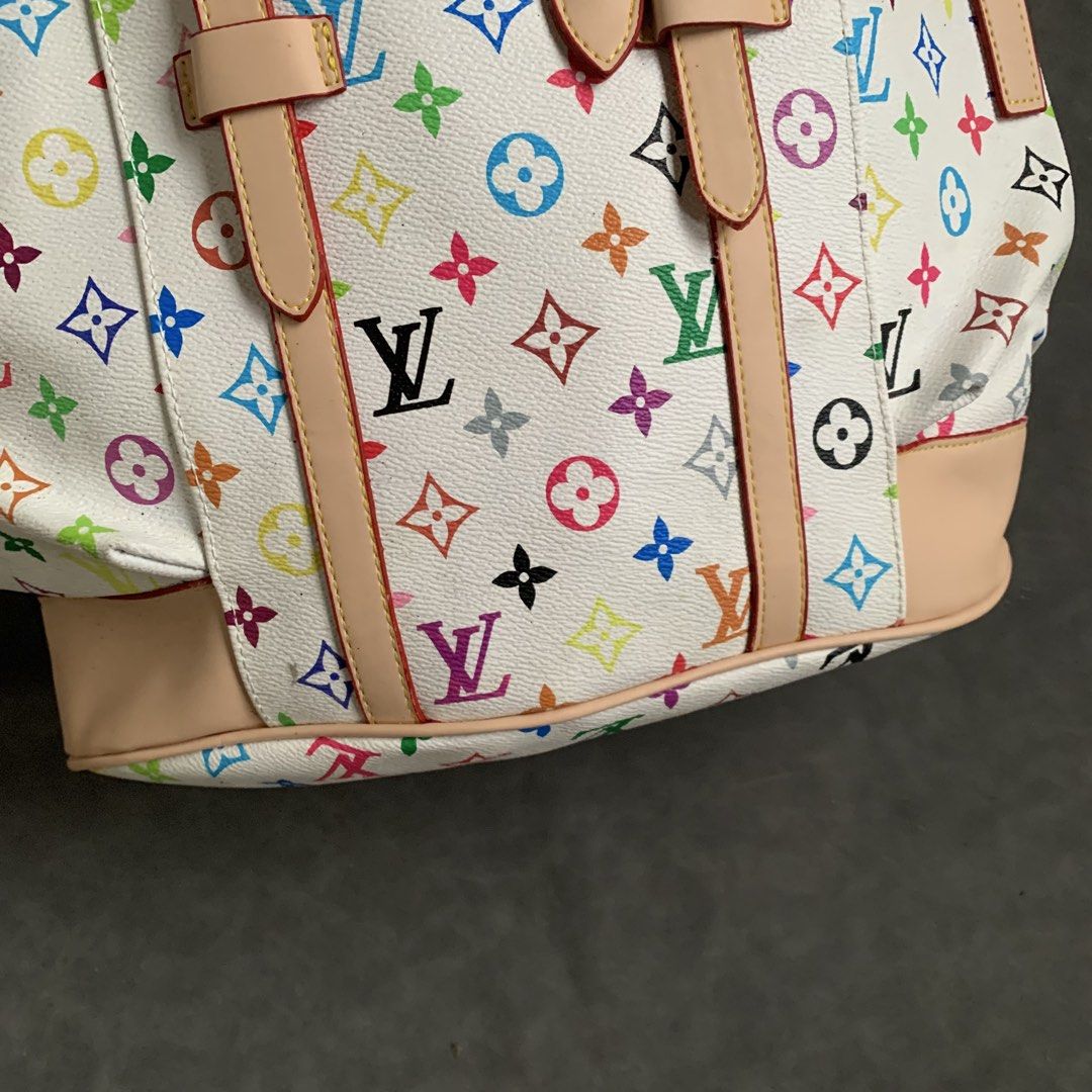 Louis Vuitton Backpack (Category: Backpacks) located in Manila. Submitted by emmanthrift (Listing ID 1468641462, Image 3). Description: .